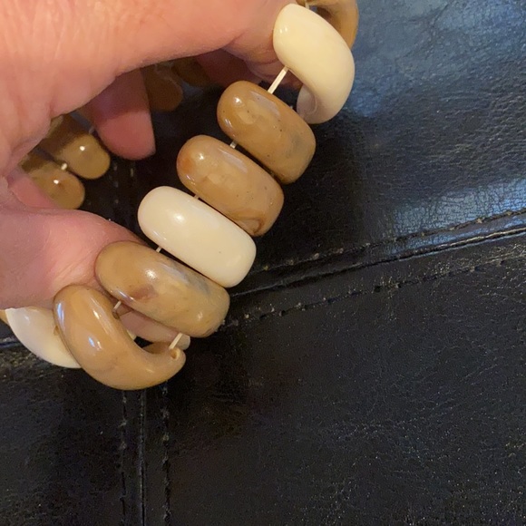 Bundle of one Necklace and one Bracelet , Cream And Tan Color - Picture 3 of 5